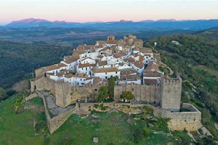 Aurora, 36 — Escort in Castellar del Riu, Spain