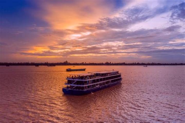 Aurora, 36 — Escort in Stung Treng, Cambodia