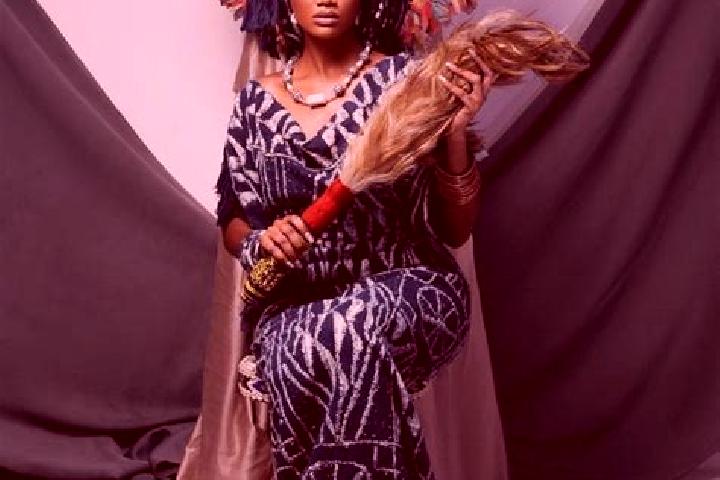 Aurora, 37, a auburn brown-eyed caribbean companion based in Ndop. Offering A-Level, Erotic Massage, Striptease. Available for incall and outcall, day and ev...