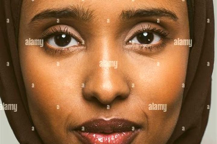 Aurora, 37, a black brown-eyed middle eastern companion based in Aoxi. Offering Roleplay, BDSM, 69. Available for incall and outcall, day and evening dates.