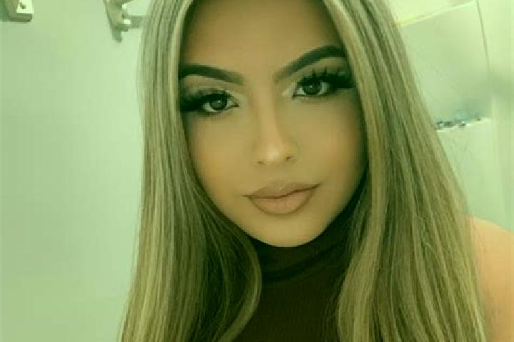 Aurora, 37, a blonde amber-eyed latina companion based in Berchezoaia. Offering OWO, Duos, Tantra. Available for incall and outcall, overnight bookings avail...