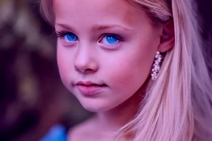 Aurora, 37, a blonde blue-eyed mediterranean companion based in Raddestorf. Offering Party Girl, OWO, BDSM. Available for incall and outcall, overnight booki...