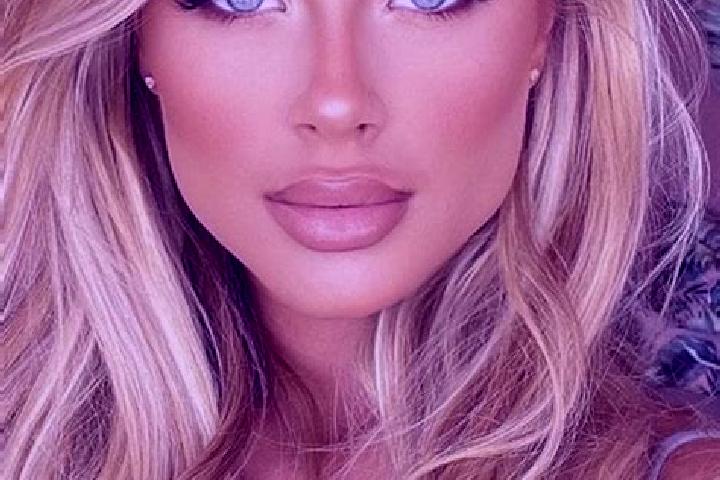 Aurora, 37, a blonde hazel-eyed latina companion based in Alappuzha. Offering Tantra, Striptease, Prostate Massage. Available for incall and outcall, overnig...