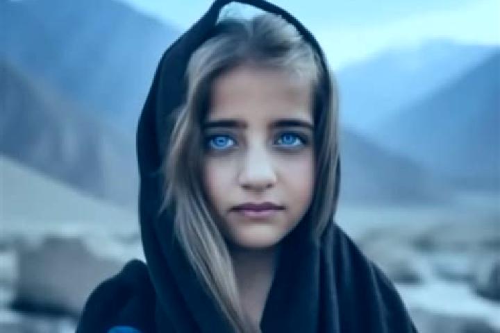 Aurora, 37, a dark blonde amber-eyed middle eastern companion based in Minamiarupusu. Offering Roleplay, Tantra, 69. Available for incall and outcall, day an...