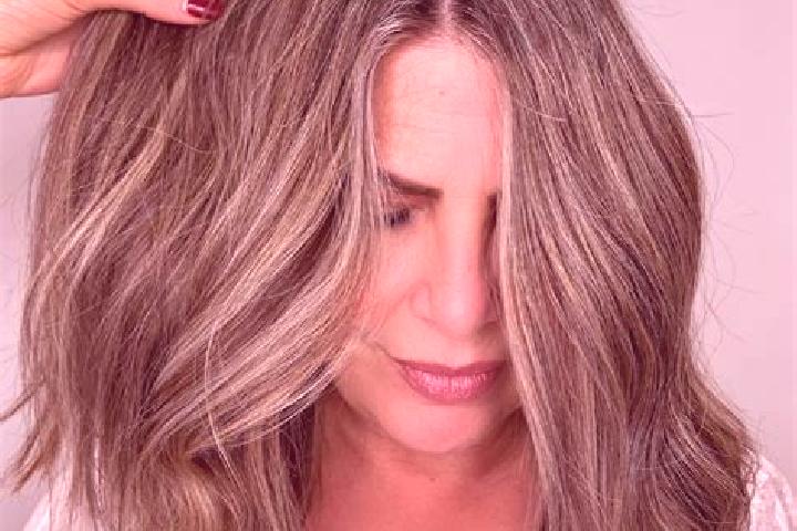 Aurora, 37, a dark blonde grey-eyed mediterranean companion based in Bandariba. Offering Striptease, BDSM. Available for incall and outcall, overnight bookin...