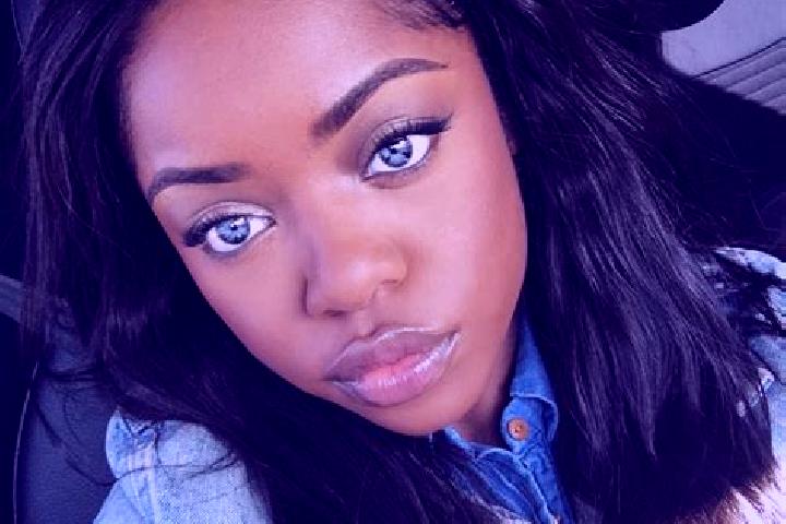 Aurora, 37, a red blue-eyed ebony companion based in Ottawa. Offering Dinner Date, OWO, 69. Available for incall and outcall, overnight bookings available.
