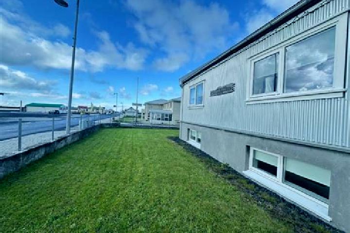 Aurora, 37 — Escort in Eyrarbakki, Iceland