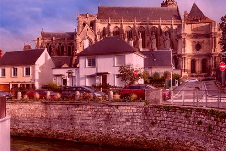 Aurora, 37 — Escort in Gisors, France