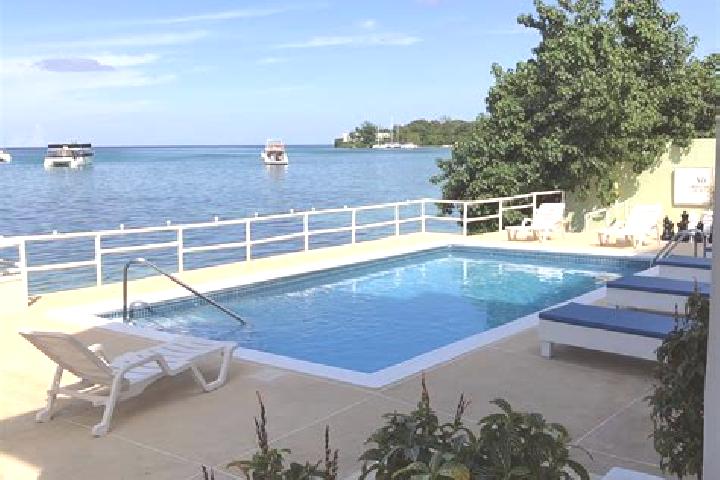 Aurora, 37 — Escort in Grand Anse, Seychelles