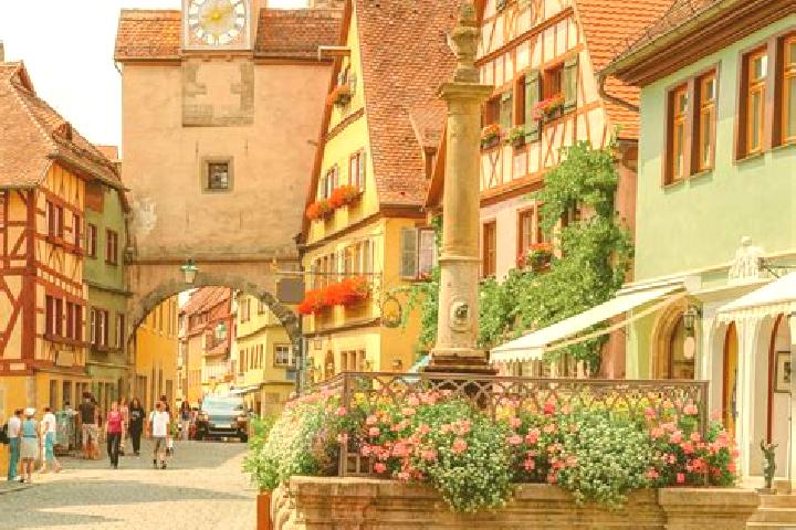 Aurora, 37 — Escort in Mechelroda, Germany