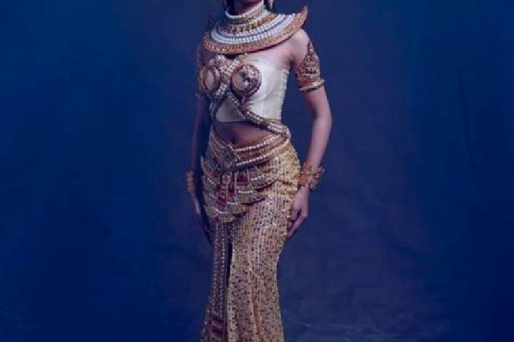 Aurora, 37 — Escort in Neang Sav, Cambodia
