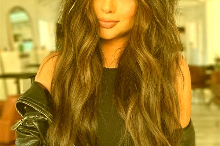 Aurora, 38, a brunette dark-eyed caucasian companion based in Banska Bela. Offering Party Girl, OWO, Deep French Kissing. Available for incall and outcall, d...