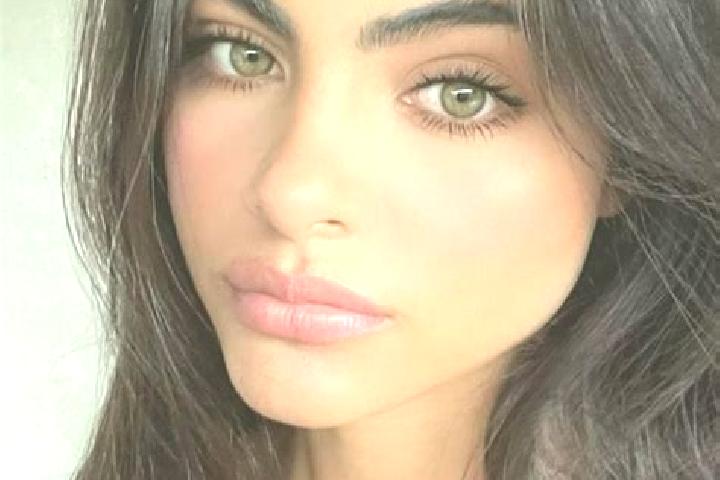 Aurora, 38, a brunette green-eyed european companion based in McKownville. Offering Travel Companion, Erotic Massage, Domination. Available for incall and ou...