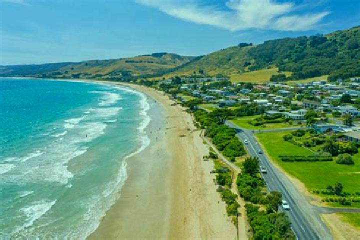 Aurora, 38 — Escort in Apollo Bay, Australia