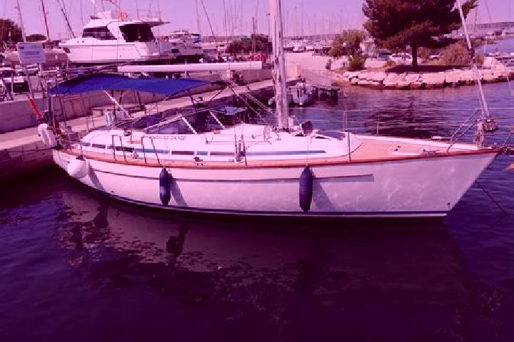 Aurora, 38 — Escort in Contigne, France
