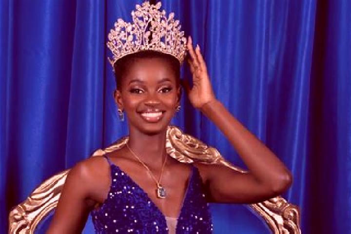 Aurora, 38 — Escort in Kouassi-Nawa, Ivory Coast