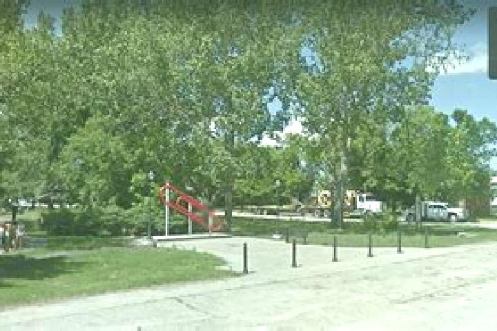 Aurora, 38 — Escort in Langenburg, Canada