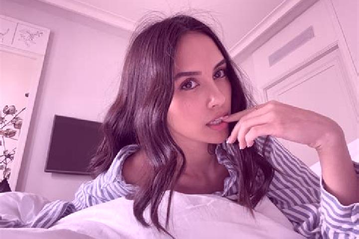 Aurora, 39, a black dark-eyed mixed companion based in Villanueva del Pardillo. Offering Travel Companion, Girlfriend Experience, Fetish. Available for incal...
