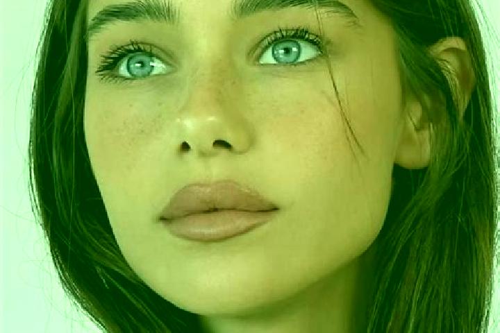 Aurora, 39, a brunette brown-eyed european companion based in Sankt Margrethen. Offering Party Girl, Tantra, Duos, CIM. Available for incall and outcall, day...