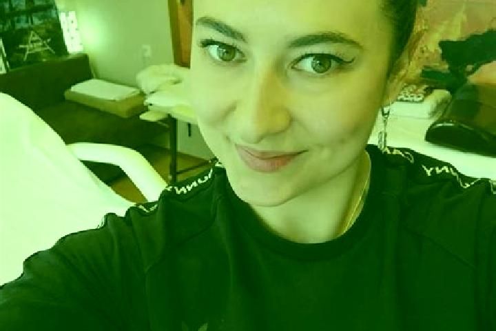 Aurora, 39, a brunette dark-eyed latina companion based in Zhoushan. Offering Tantra, GFE, BDSM, Erotic Massage. Available for incall and outcall, day and ev...