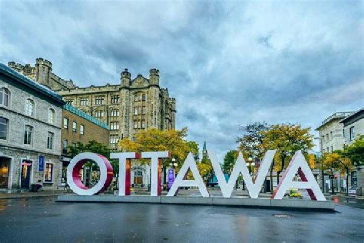 Aurora, 39 — Escort in ByWard Market, Canada