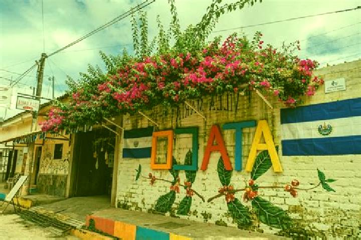 Aurora, 39 — Escort in Concepcion de Ataco, El Salvador