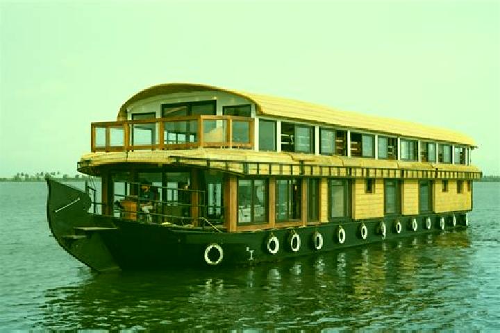 Aurora, 39 — Escort in Mavoor, India