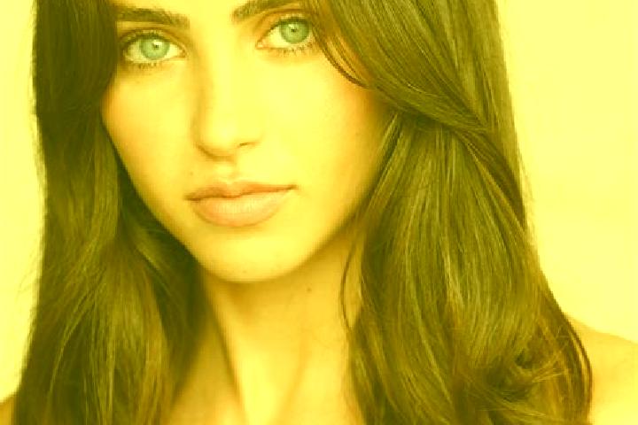 Ava, 20, a brunette brown-eyed mixed companion based in Pedro Amaro. Offering Roleplay, GFE. Available for incall and outcall, overnight bookings available.
