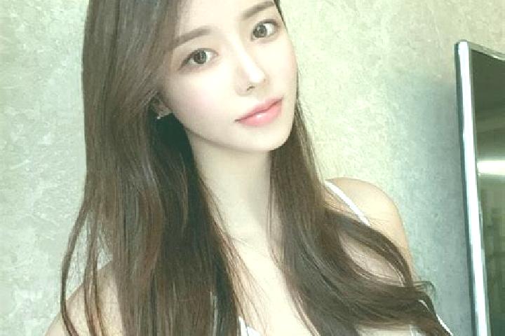 Ava, 20 — Escort in Baoluan, China