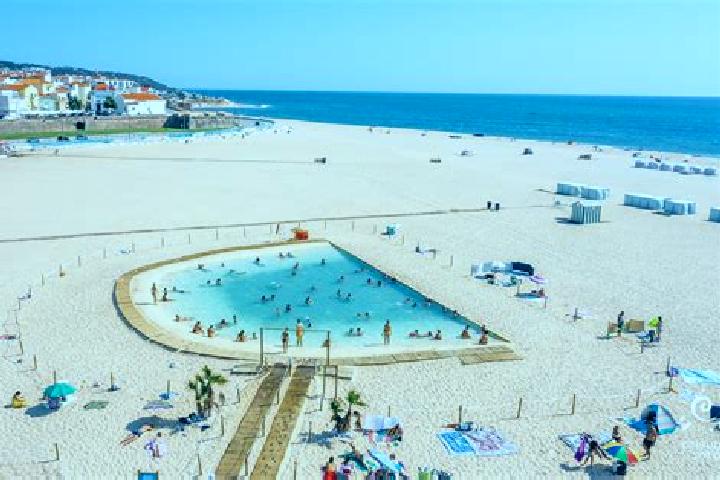 Ava, 20 — Escort in Buarcos, Portugal