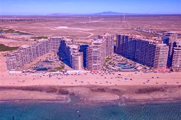 Ava, 20 — Escort in El Penasco, Mexico