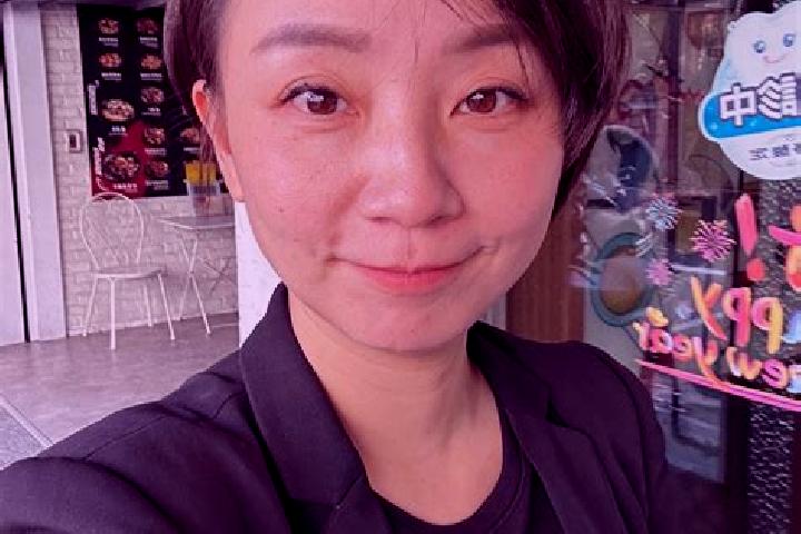 Ava, 20 — Escort in Huangchi, China