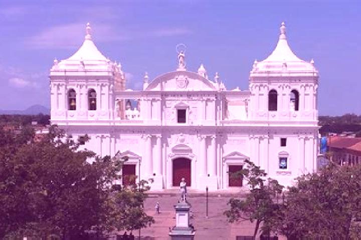 Ava, 20 — Escort in Leon, Nicaragua