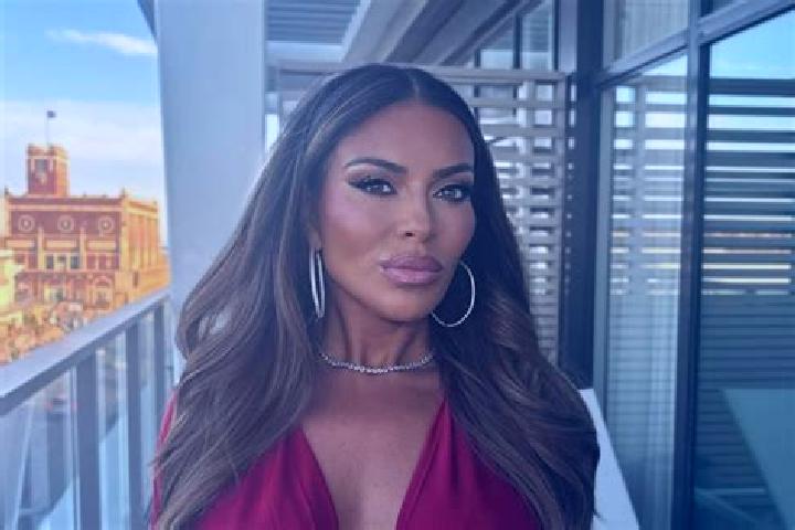 Ava, 20 — Escort in Los Dolores, Spain