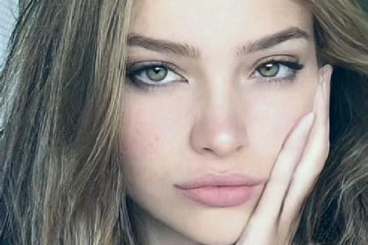 Ava, 21, a dark blonde hazel-eyed mixed companion based in Villaverde de Guadalimar. Offering A-Level, 69, GFE, Party Girl. Available for incall and outcall,...