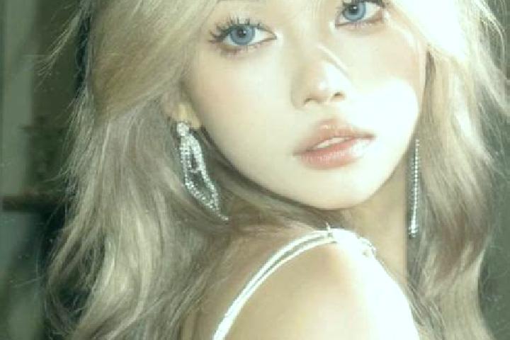 Ava, 21, a platinum blonde grey-eyed asian companion based in Labo. Offering 69, A-Level, Couples. Available for incall and outcall, overnight bookings avail...
