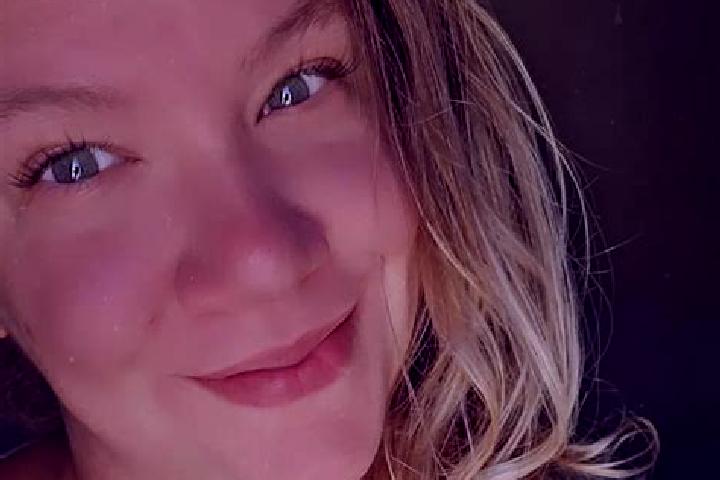 Ava, 21 — Escort in Bynum, United States