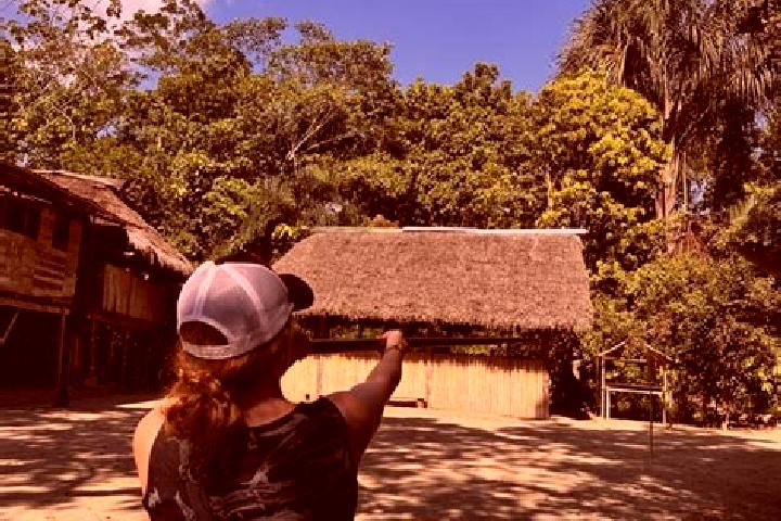 Ava, 21 — Escort in Guano, Ecuador