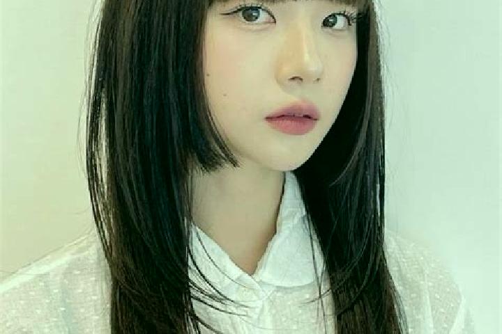 Ava, 21 — Escort in Himi, Japan