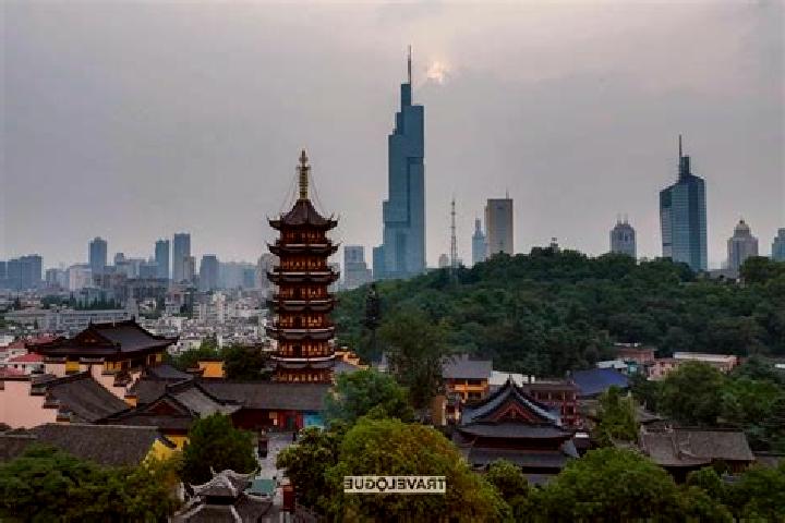 Ava, 21 — Escort in Manjing, China