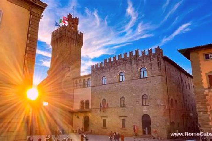 Ava, 21 — Escort in Palazzo del Pero, Italy