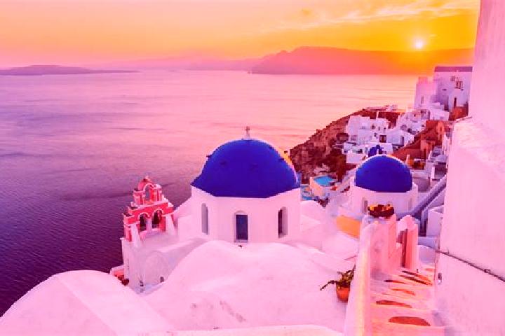 Ava, 21 — Escort in Panaitolion, Greece