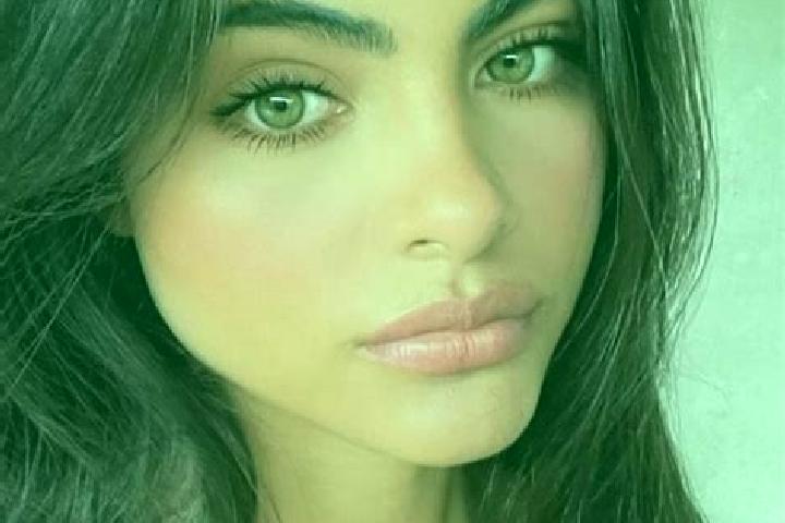 Ava, 22, a black dark-eyed indian companion based in Beulich. Offering Girlfriend Experience, CIM, Deep French Kissing. Available for incall and outcall, ove...