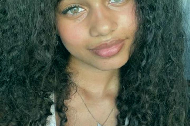 Ava, 22, a black hazel-eyed mixed companion based in Mundersbach. Offering Couples, Fetish, GFE. Available for incall and outcall, overnight bookings available.