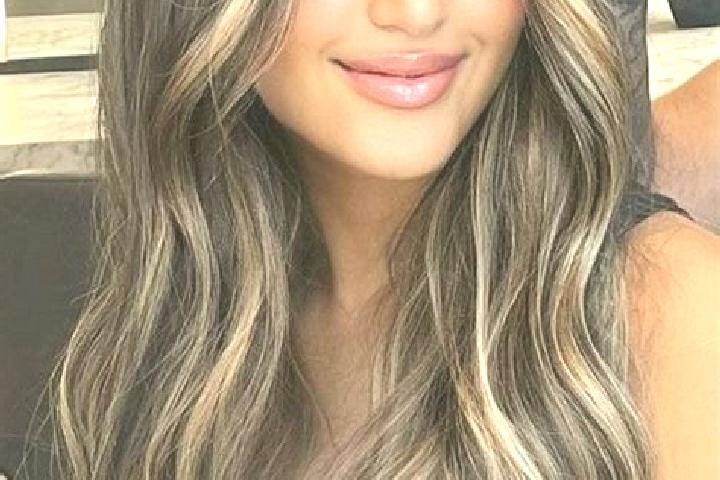 Ava, 22, a dark blonde brown-eyed european companion based in Daema. Offering Travel Companion, Couples, Erotic Massage, Tantra. Available for incall and out...