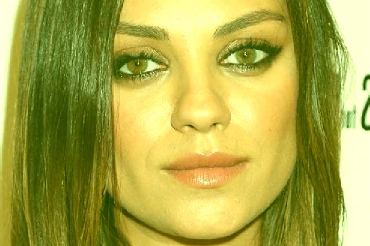 Ava, 22, a dark blonde hazel-eyed mediterranean companion based in Bernsdorf. Offering Fetish, Massage, Couples. Available for incall and outcall, overnight ...