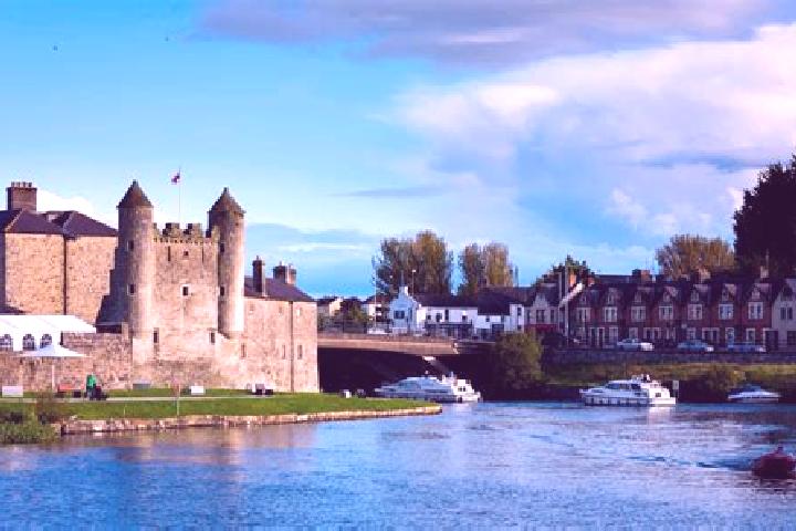 Ava, 22 — Escort in Enniskillen, United Kingdom