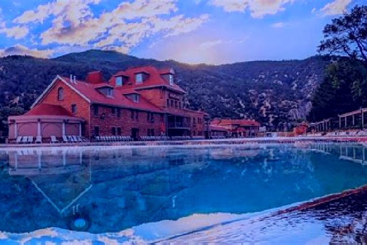 Ava, 22 — Escort in Glenwood Springs, United States