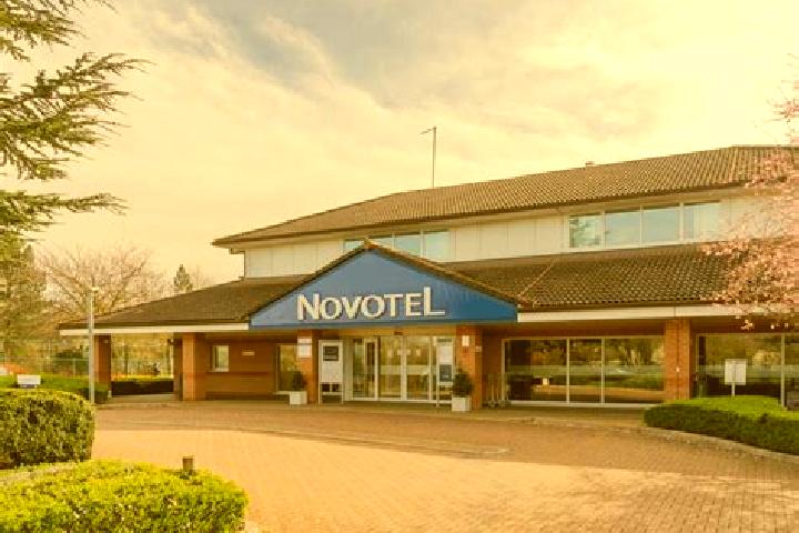 Ava, 22 — Escort in Horsted Keynes, United Kingdom