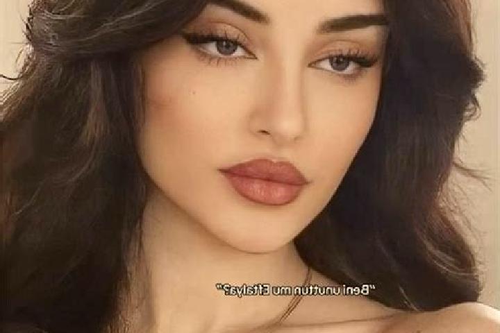 Ava, 22 — Escort in Zey, Turkey